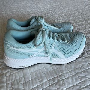 ASICS Gel-Contend Tennis Shoe Size 7